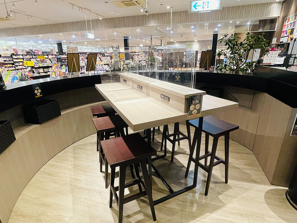 SASHU鎌田店　CAFÉ＆BAKERY　LUKKA